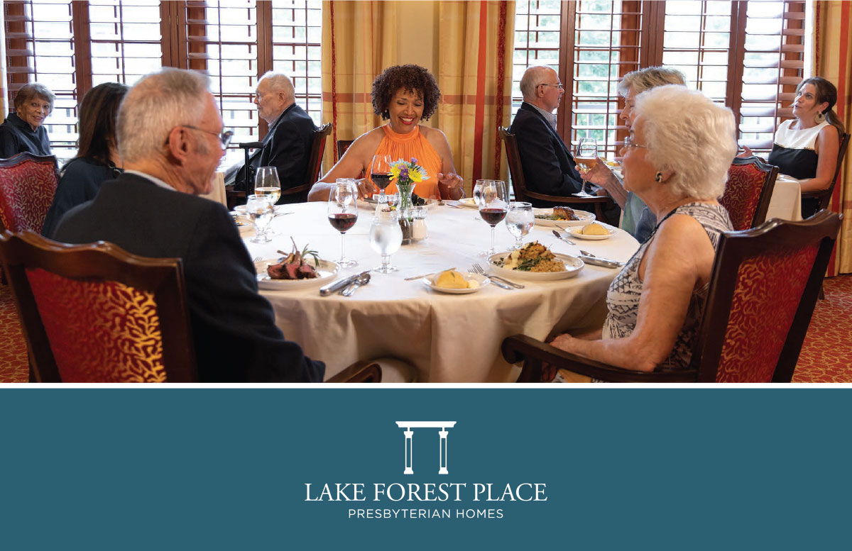 Group of seniors dining at Lake Forest Place